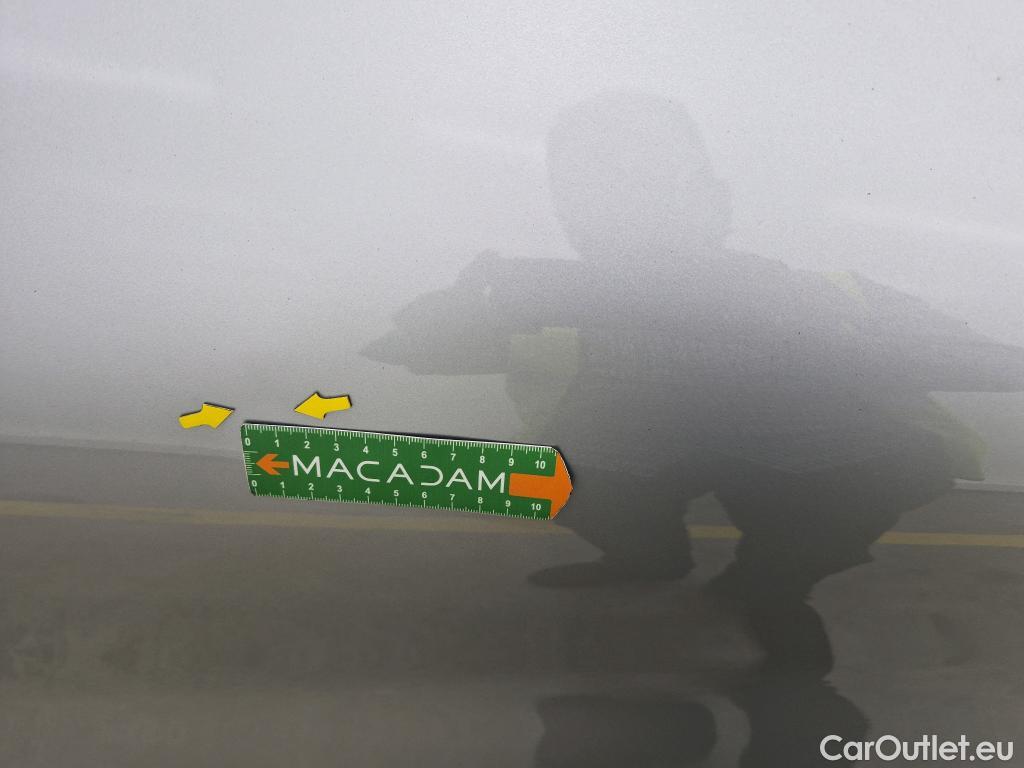  Renault  Captur  II Business 1.5 dCi 115CV BVA7 E6dT #29