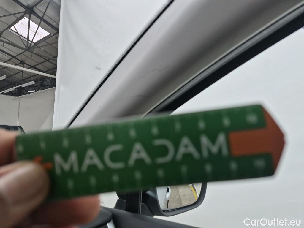  Renault  Captur  II Business 1.5 dCi 115CV BVA7 E6dT #18