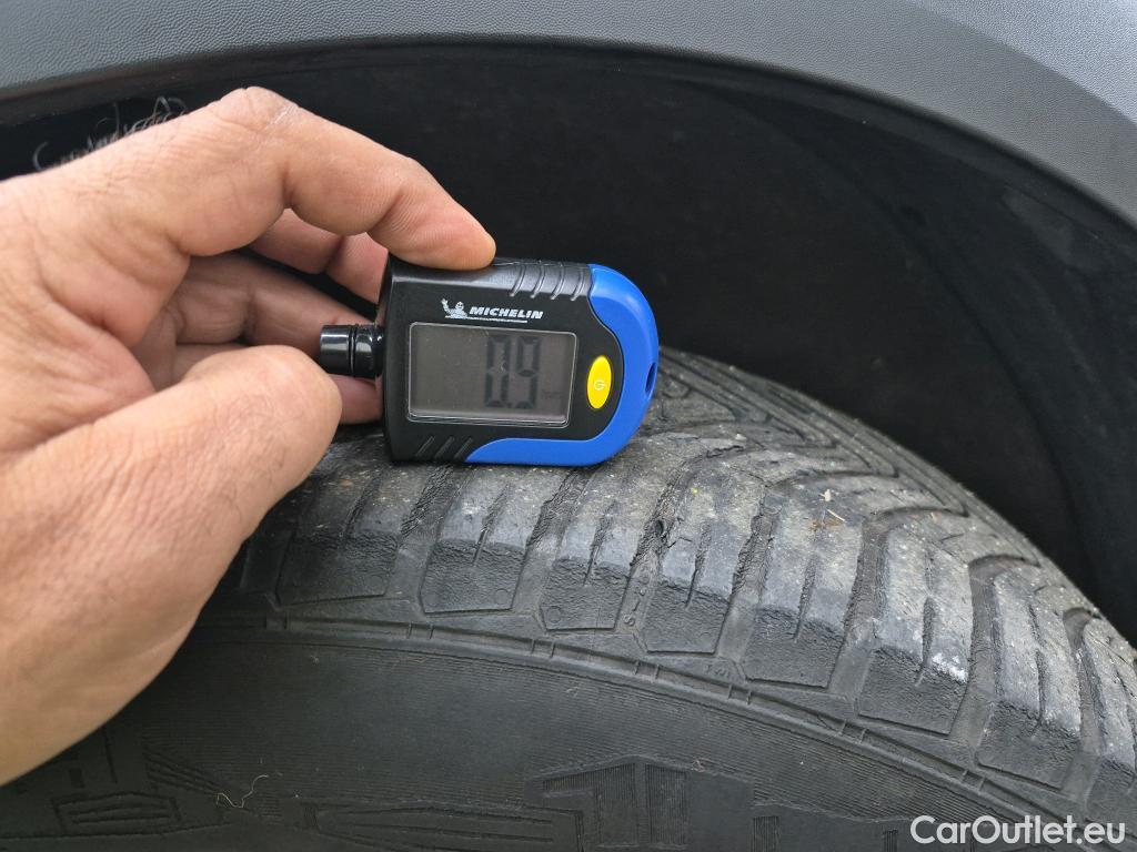  Renault  Captur  II Business 1.5 dCi 115CV BVA7 E6dT #12