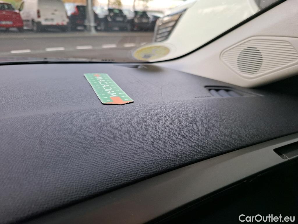  Peugeot  308 PEUGEOT  SW / 2021 / 5P / Break BlueHDi 130 EAT8 ACTIVE PACK #2