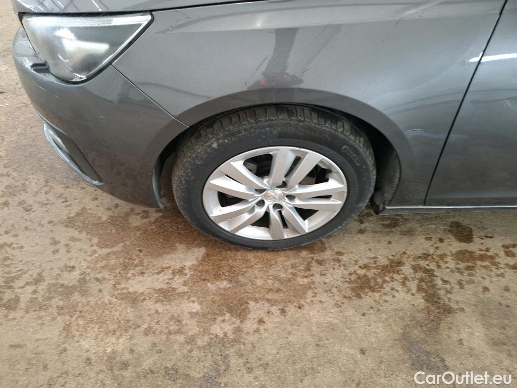  Peugeot  308 PEUGEOT  / 2017 / 5P / Berline BlueHDi 130 EAT8 S&S ACTIVE BUSINESS #41