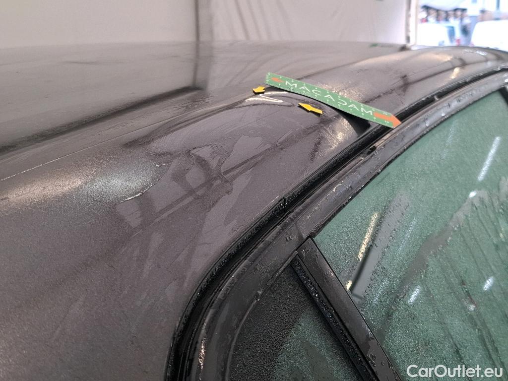  Peugeot  308 PEUGEOT  / 2017 / 5P / Berline BlueHDi 130 EAT8 S&S ACTIVE BUSINESS #50