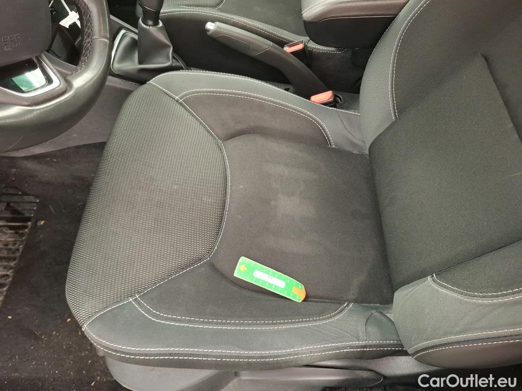  Renault  Clio  IV Business 1.5 dCi 90CV BVM5 E6 #18