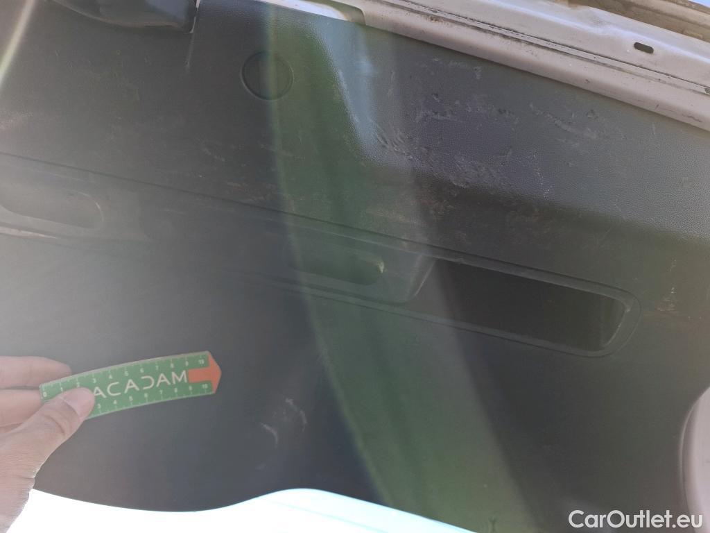  Citroen  C3  Société Feel 1.5 BlueHDI 100CV BVM5 E6dT #8