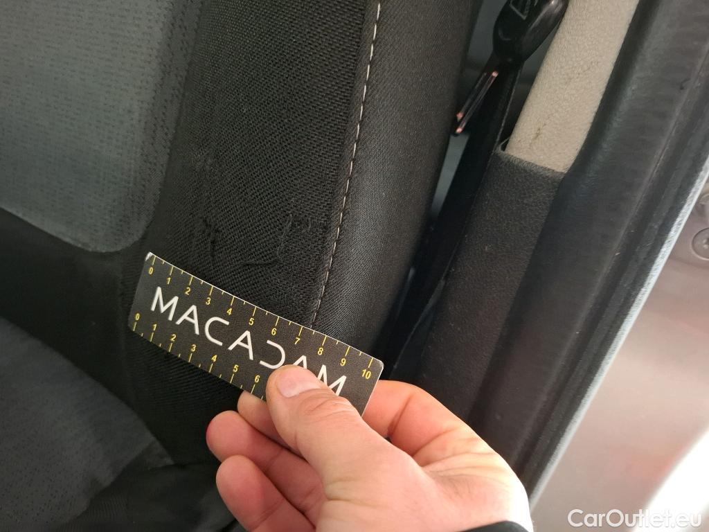  Opel  Vivaro  B Fourgon/Combi Combi L1H1 2 7t 1.6 turbo 120CV BVM6 9 Sieges E5 #22