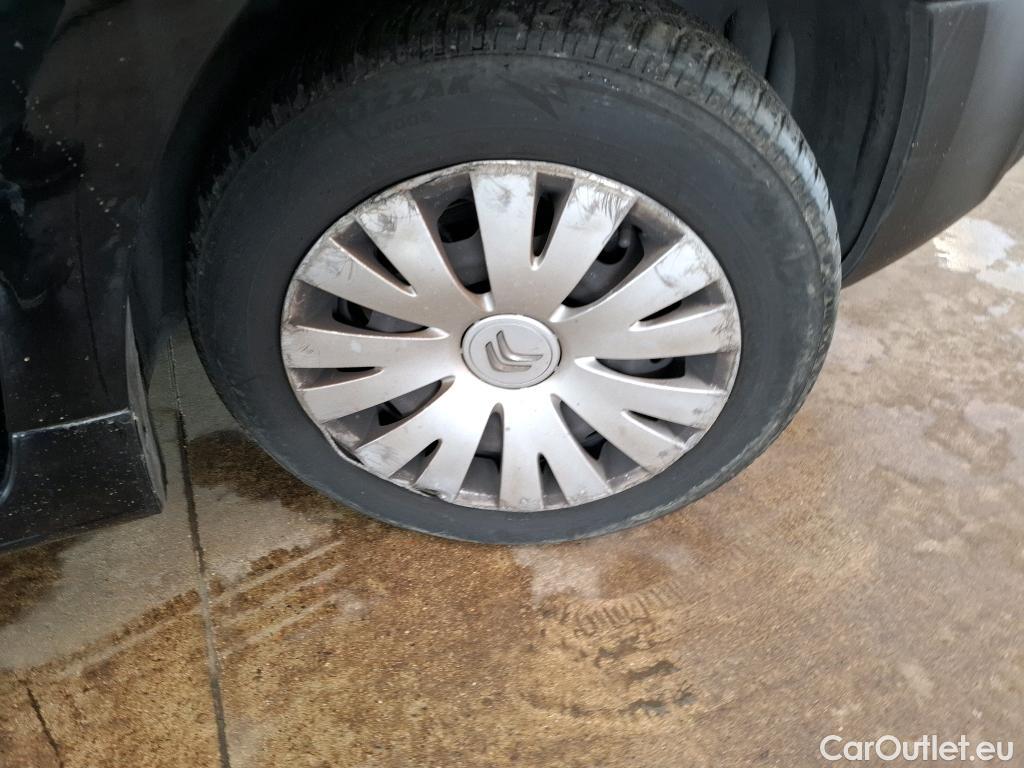  Citroen  Berlingo CITROEN  VU 4p Fourgonnette BlueHDi 100 S&S BVM Business XL #21