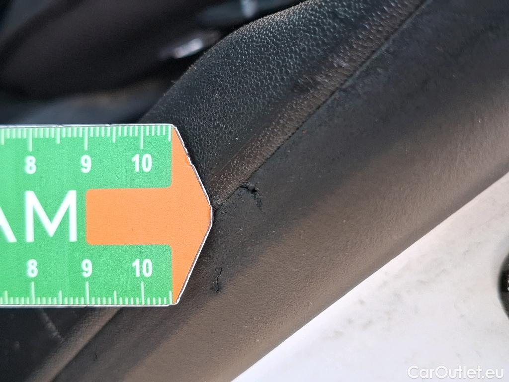  Citroen  C3  Société Feel 1.5 BlueHDI 100CV BVM5 E6dT #20