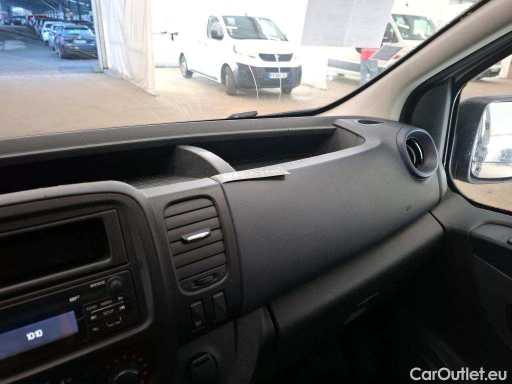  Opel  Vivaro  B Fourgon/Combi Combi L1H1 2 7t 1.6 turbo 120CV BVM6 9 Sieges E5 #9