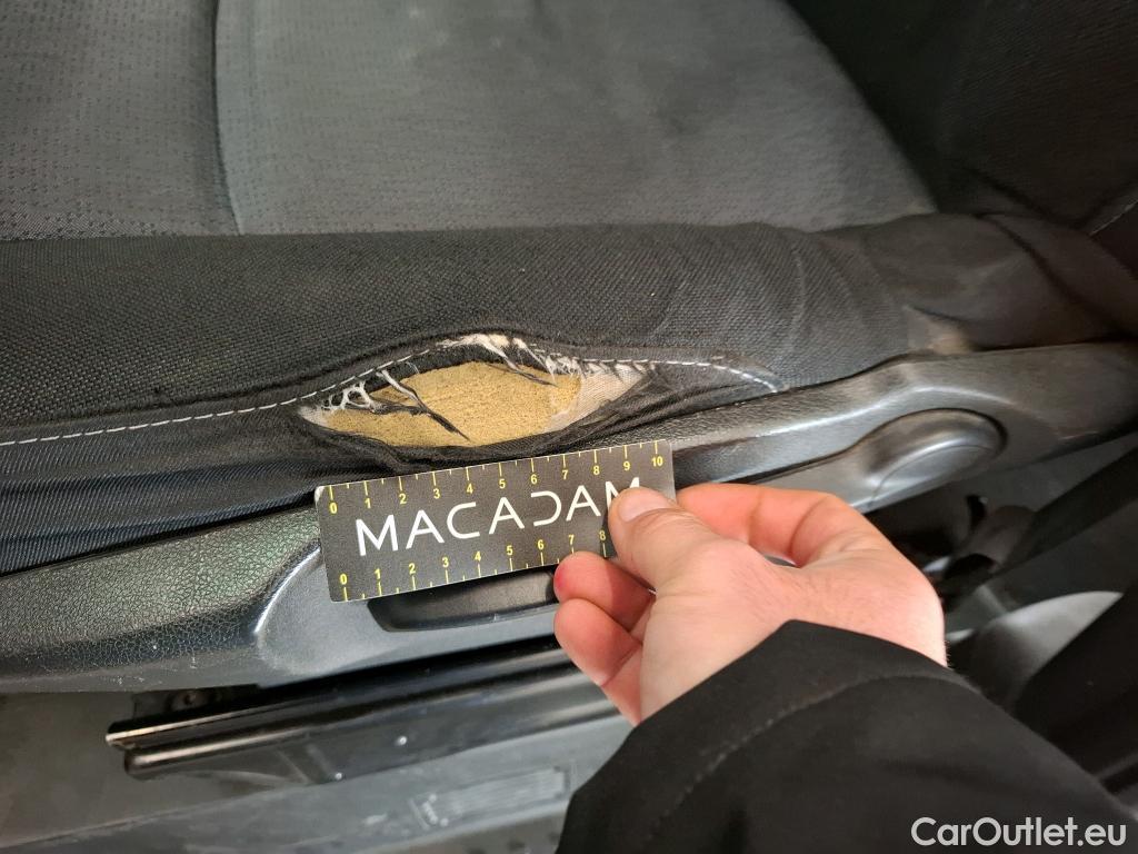  Opel  Vivaro  B Fourgon/Combi Combi L1H1 2 7t 1.6 turbo 120CV BVM6 9 Sieges E5 #8