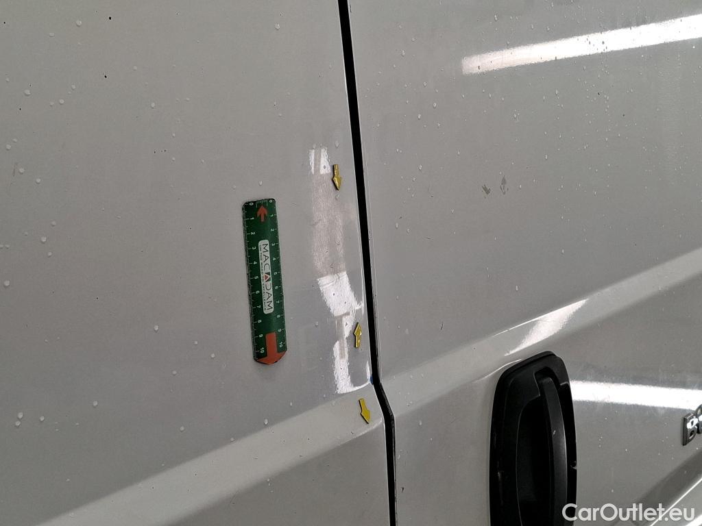  Peugeot  Boxer PEUGEOT  VU 4p Fourgon BLUEHDI 130 PREMIUM 333 L1H1 #17