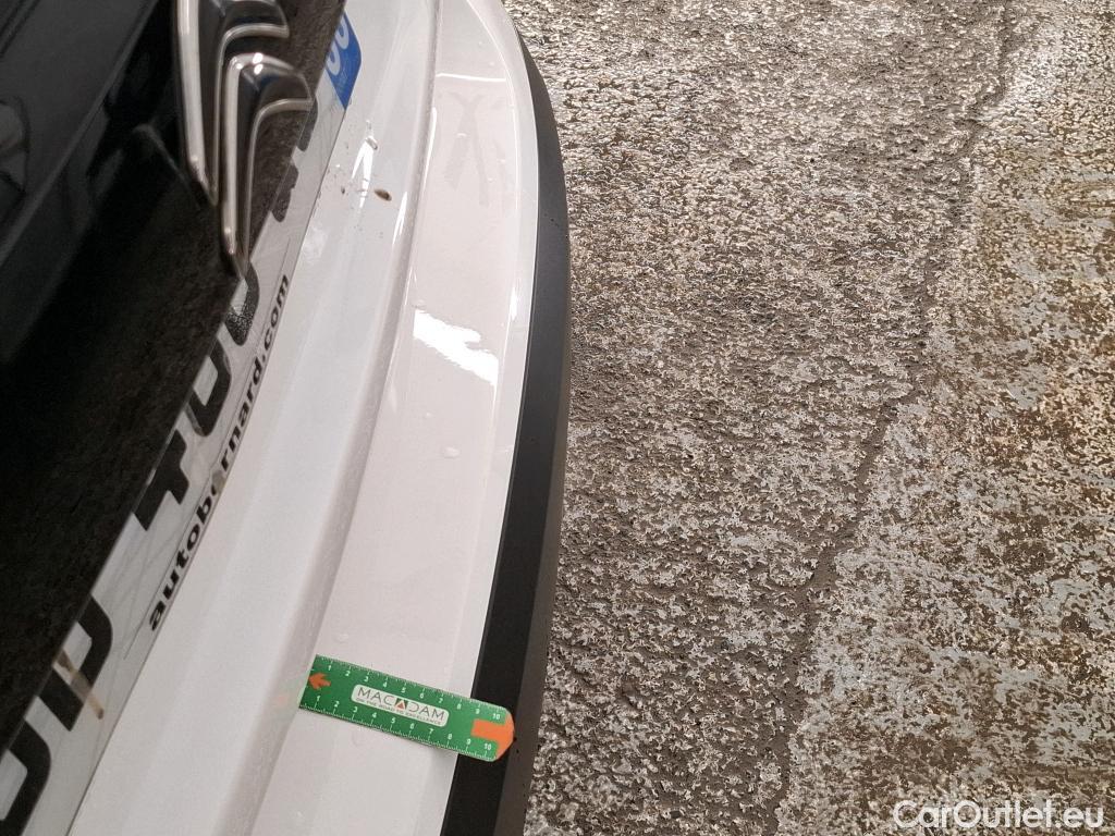  Citroen  C4  Berline Feel Nav Business R 1.5 BlueHDI 130CV BVA8 E6d #5