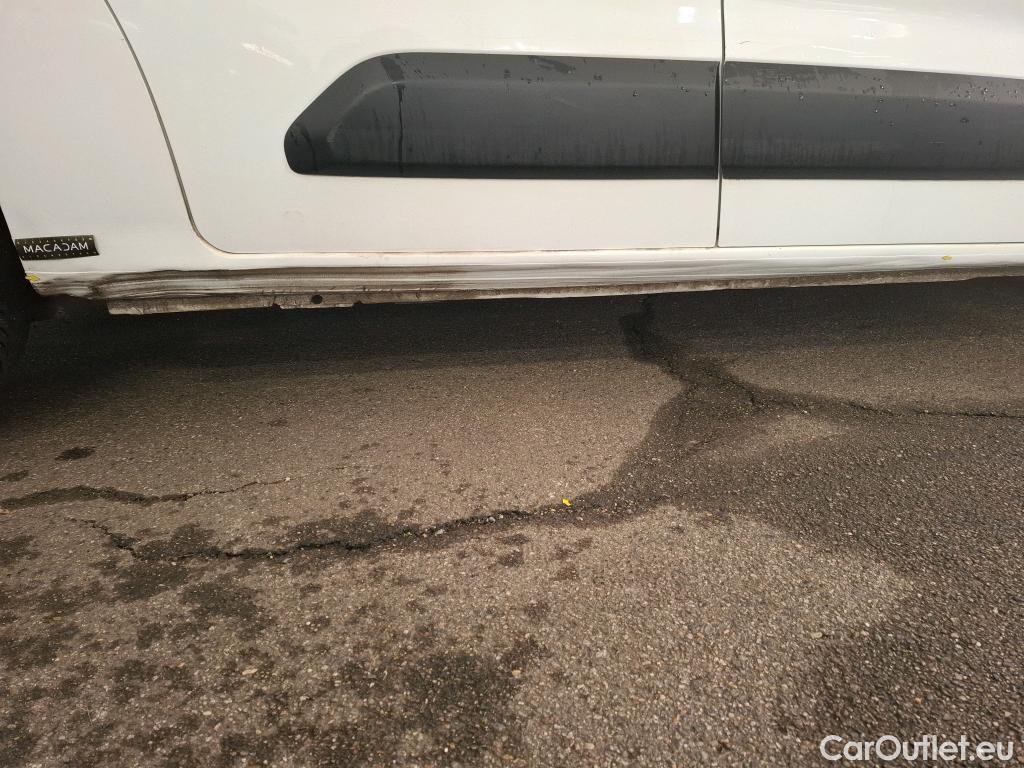  Citroen  Berlingo  Fourgon Club XL 950 1.5 BlueHDi 100CV BVM5 E6dT #2