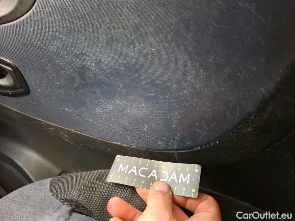  Opel  Vivaro  B Fourgon/Combi Combi L1H1 2 7t 1.6 turbo 120CV BVM6 9 Sieges E5 #18