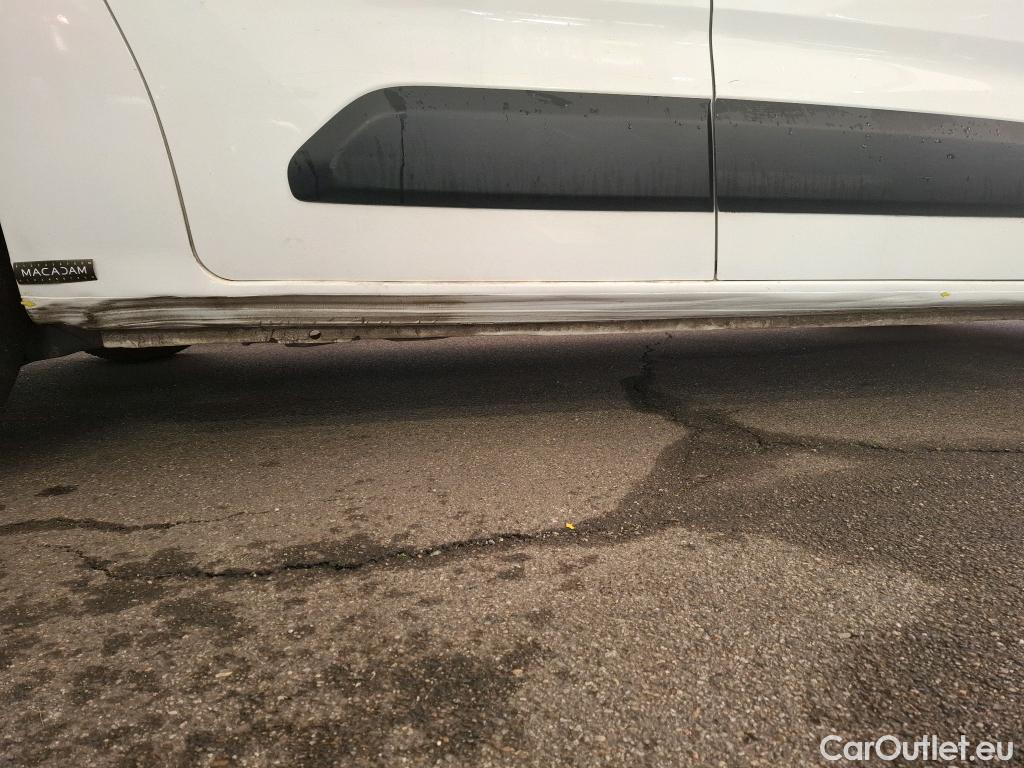  Citroen  Berlingo  Fourgon Club XL 950 1.5 BlueHDi 100CV BVM5 E6dT #3