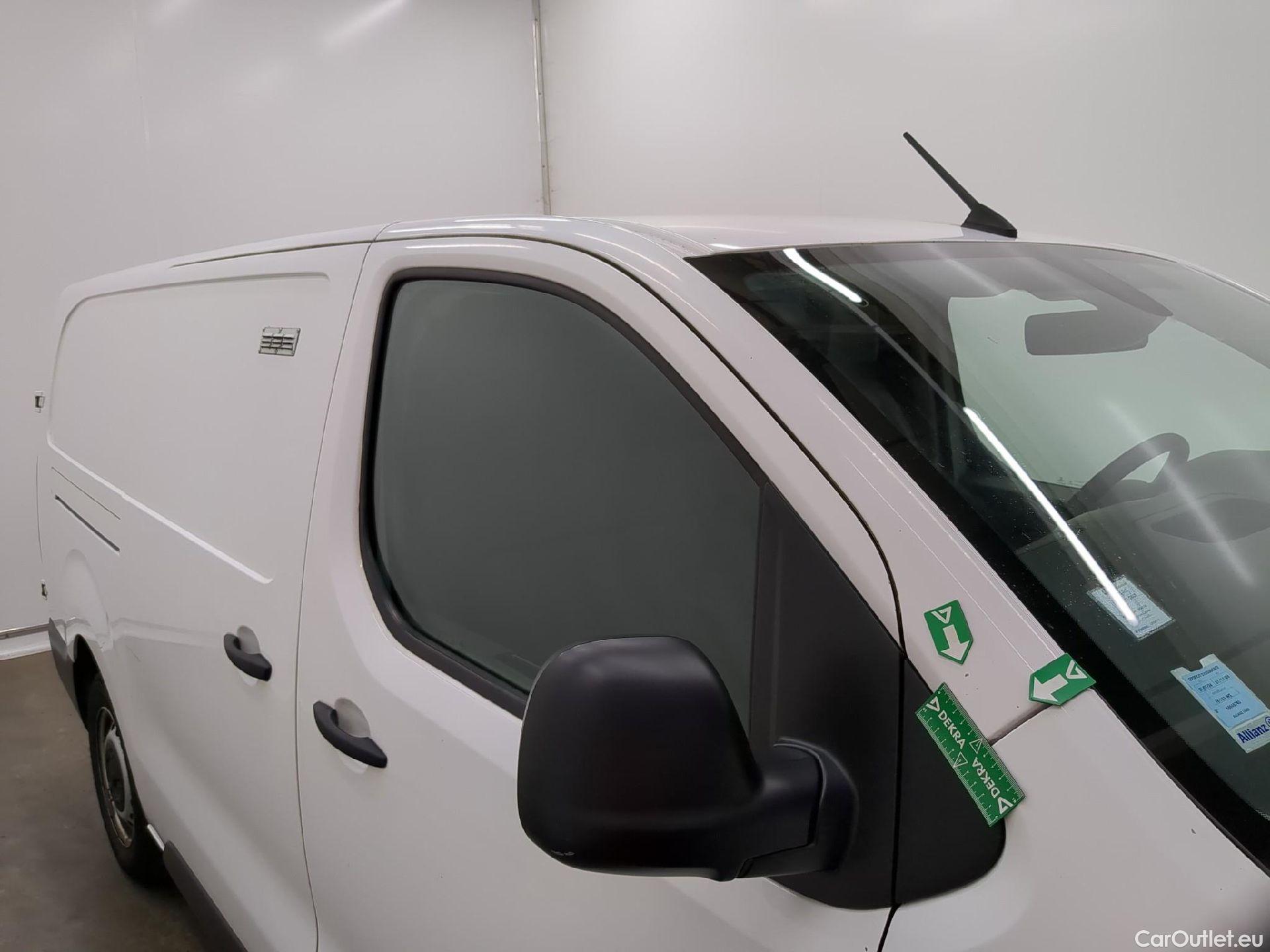  Citroen  Jumpy  Fourgon Club XL 2.0 BlueHDi 120CV BVM6 E6dT #38