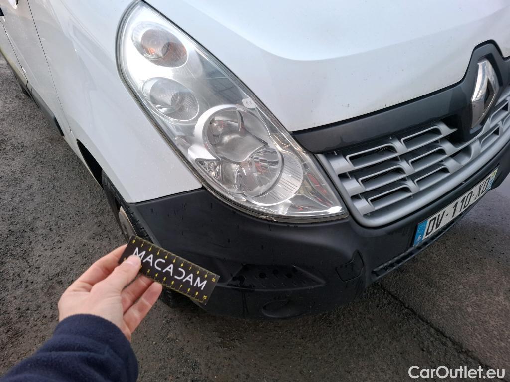  Renault  Master  Fourgon L2H2 3 5 Grand Confort dCi 125CV BVM6 E5 #11