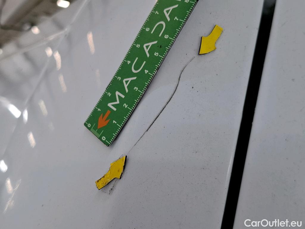  Renault  Master  III Fourgon L2H2 3 5 Grand Confort dCi 125CV BVM6 E5 #65