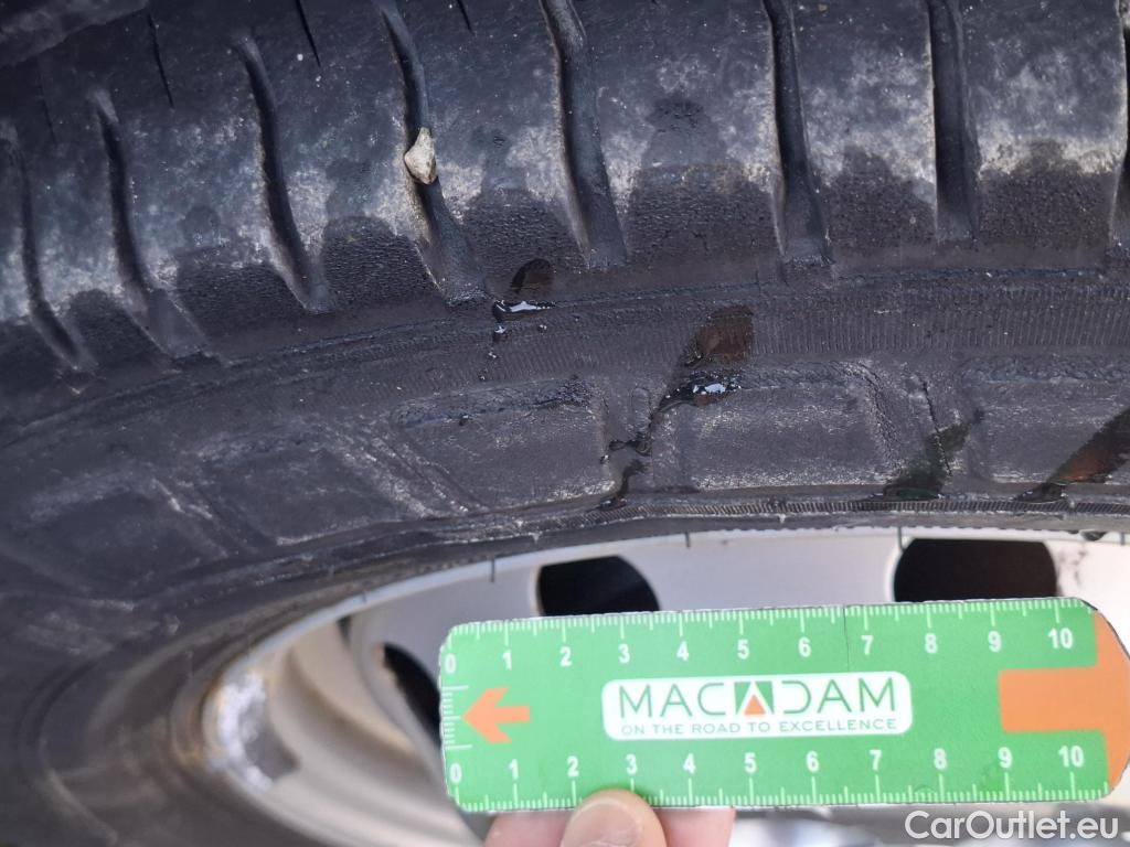  Peugeot  Boxer PEUGEOT  VU 4p Fourgon BLUEHDI 130 PREMIUM 333 L1H1 #58