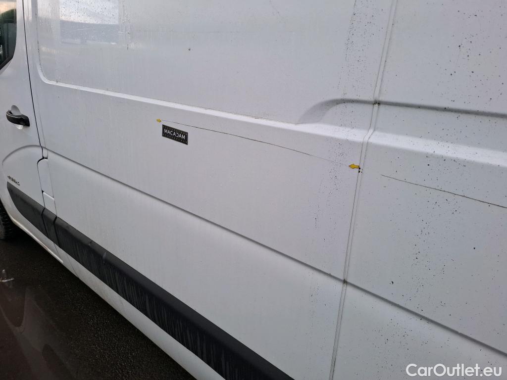  Renault  Master  Fourgon L2H2 3 5 Grand Confort dCi 125CV BVM6 E5 #9