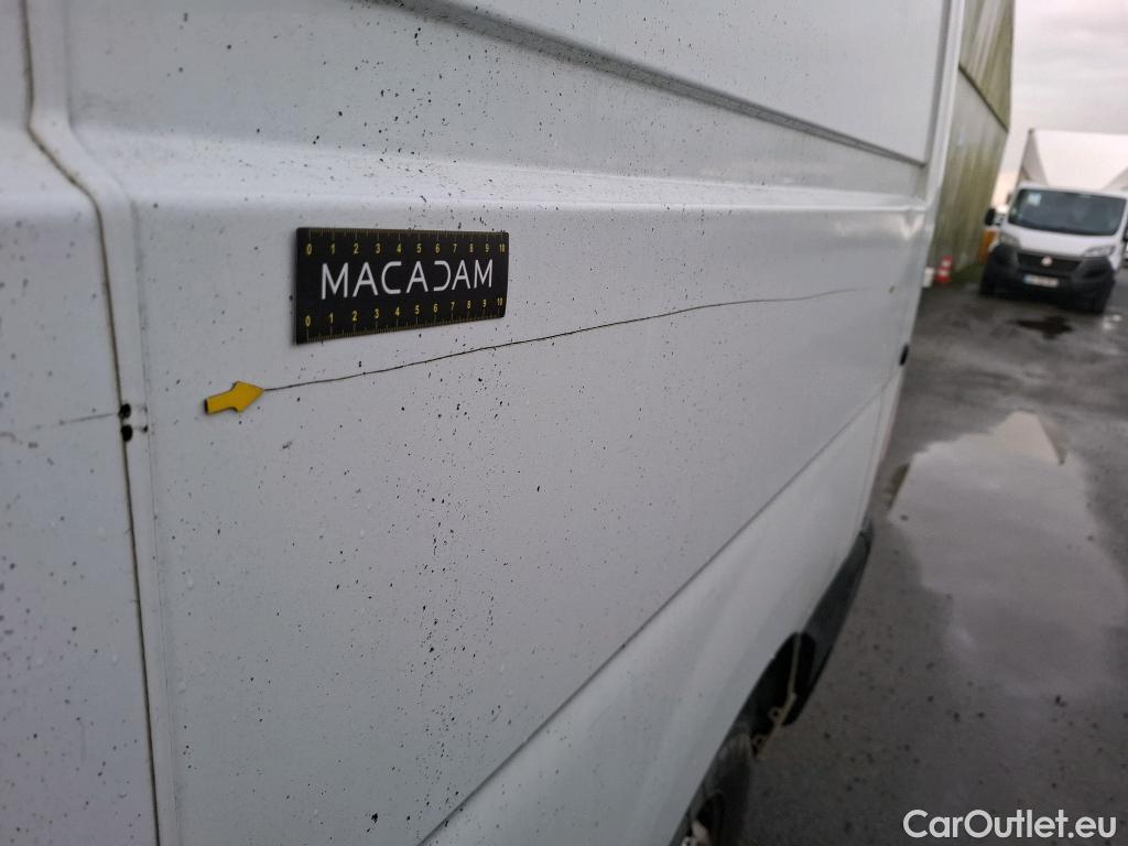  Renault  Master  Fourgon L2H2 3 5 Grand Confort dCi 125CV BVM6 E5 #4