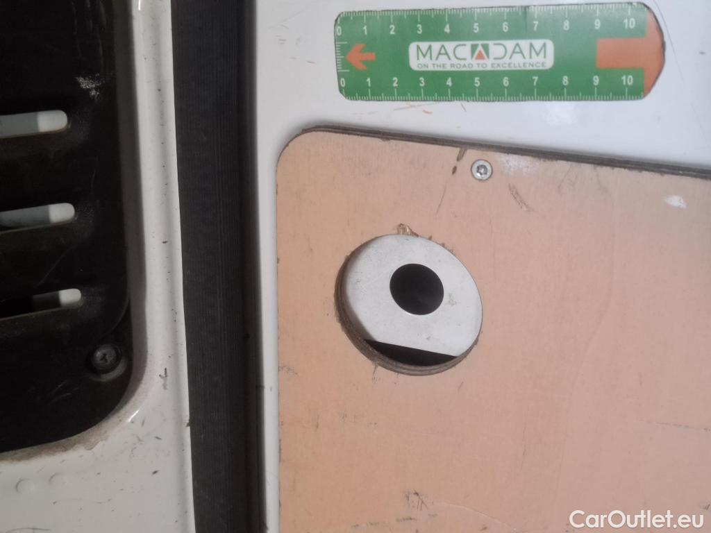  Peugeot  Boxer PEUGEOT  VU 4p Fourgon BLUEHDI 130 PREMIUM 333 L1H1 #84