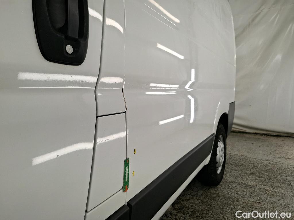  Peugeot  Boxer PEUGEOT  VU 4p Fourgon BLUEHDI 130 PREMIUM 333 L1H1 #72