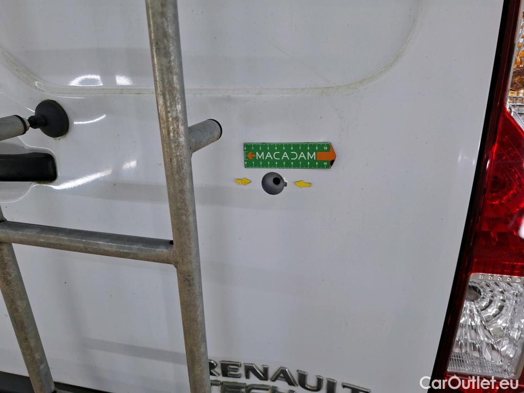  Renault  Master  III Fourgon L2H2 3 5 Grand Confort dCi 125CV BVM6 E5 #36