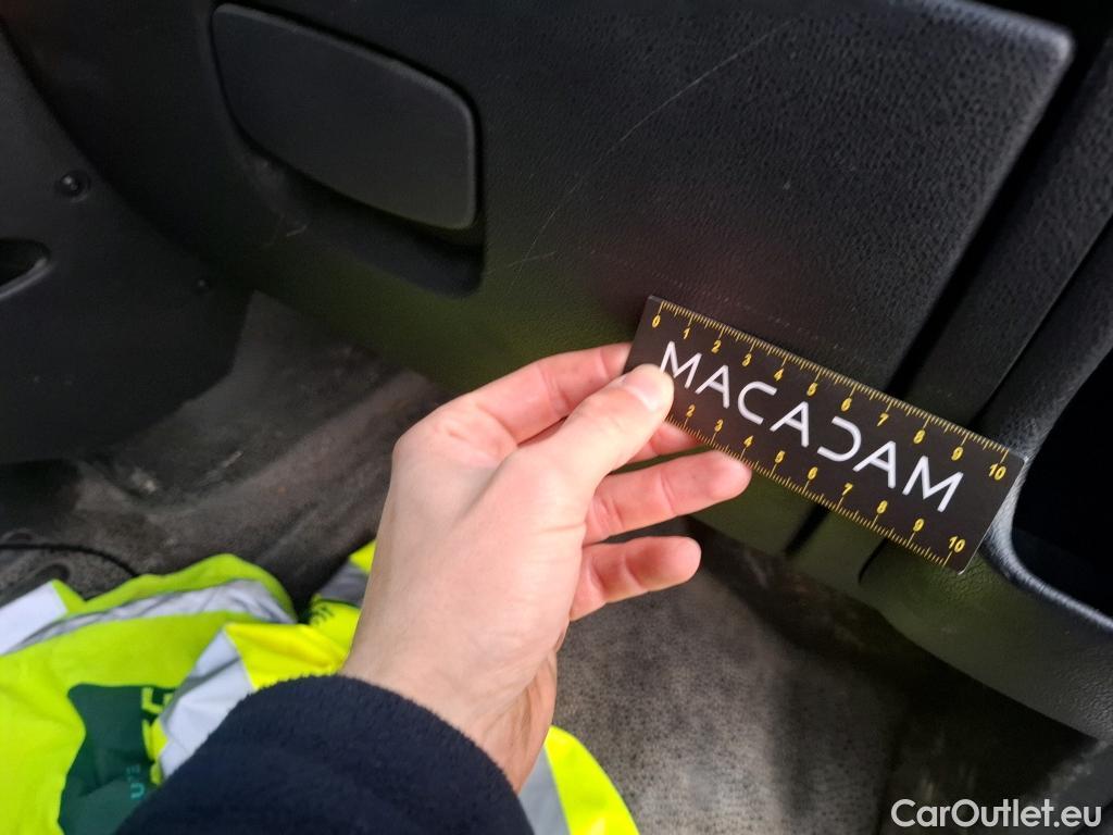  Renault  Master  Fourgon L2H2 3 5 Grand Confort dCi 125CV BVM6 E5 #42