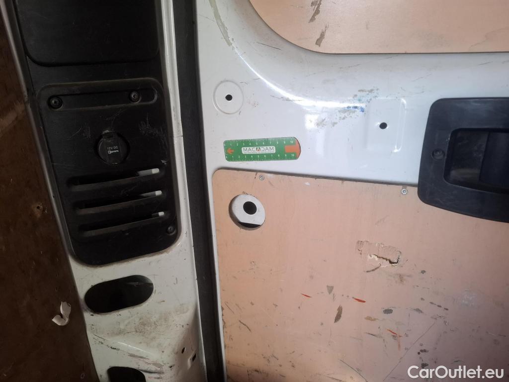  Peugeot  Boxer PEUGEOT  VU 4p Fourgon BLUEHDI 130 PREMIUM 333 L1H1 #85