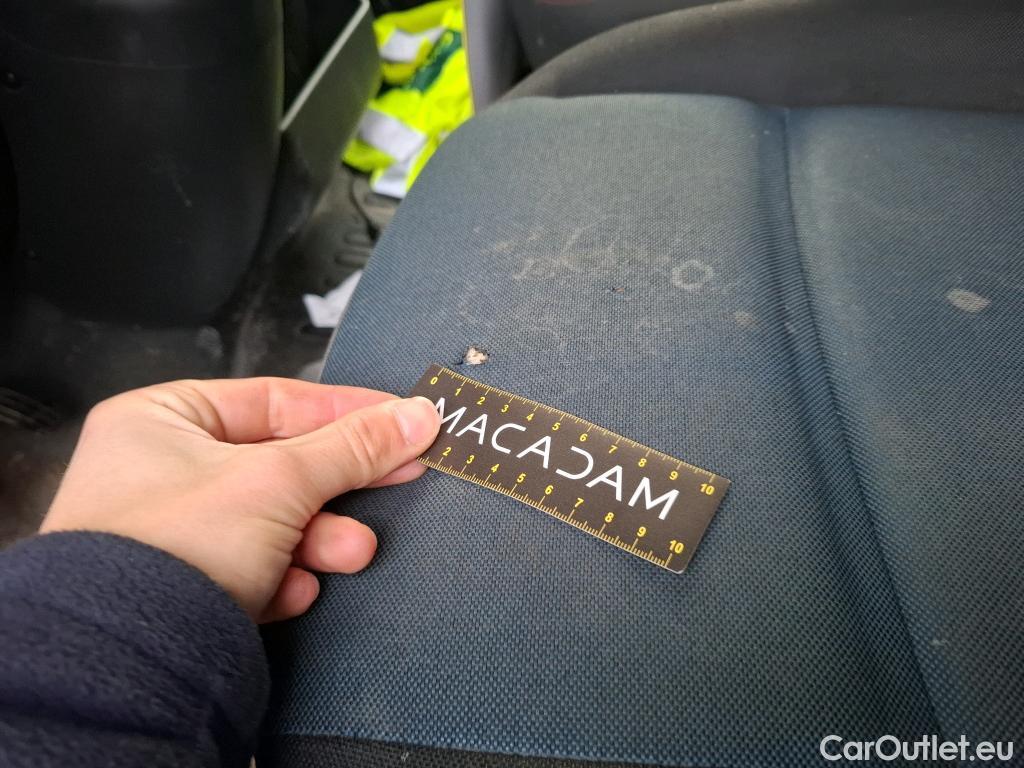  Renault  Master  Fourgon L2H2 3 5 Grand Confort dCi 125CV BVM6 E5 #8