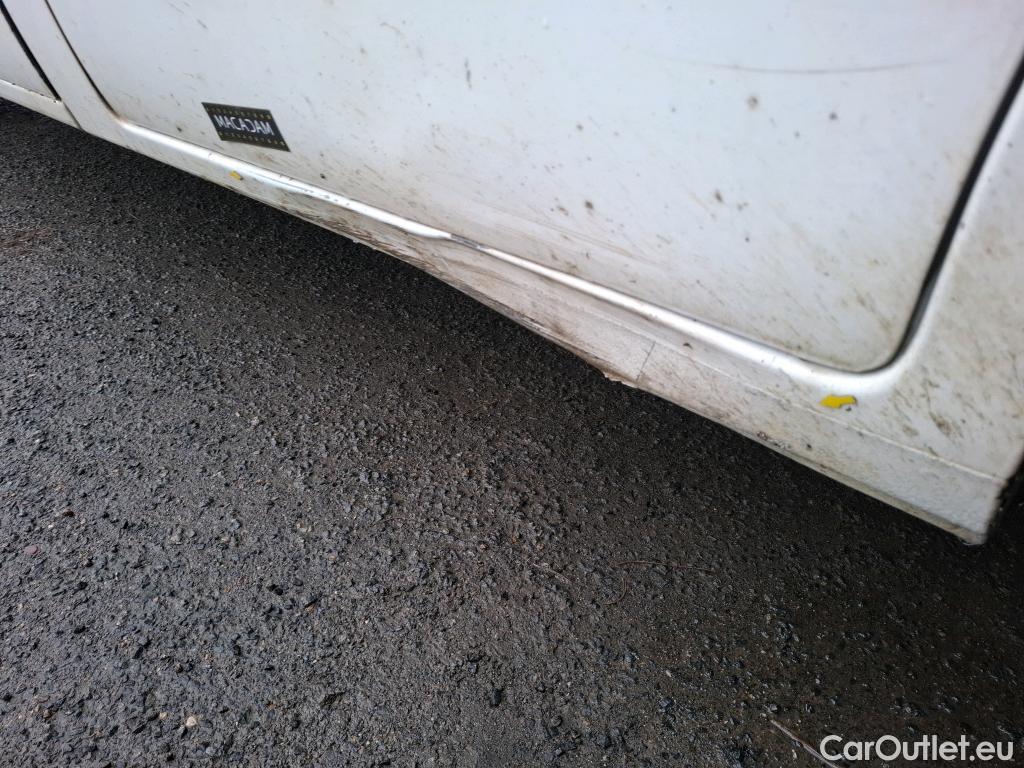  Renault  Master  Fourgon L2H2 3 5 Grand Confort dCi 125CV BVM6 E5 #16