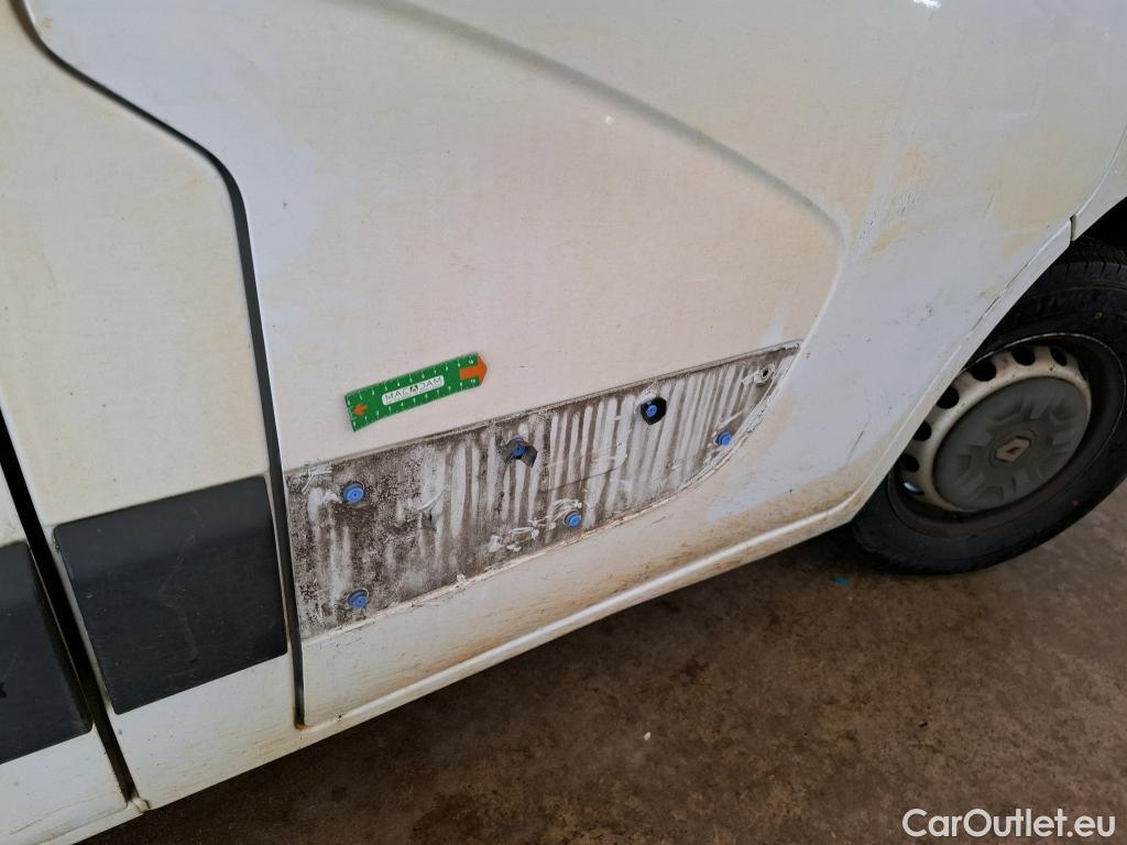  Renault  Master RENAULT  VU 4p Fourgon GD CONFORT F3500 L2H2 DCI 125 EU5 #32