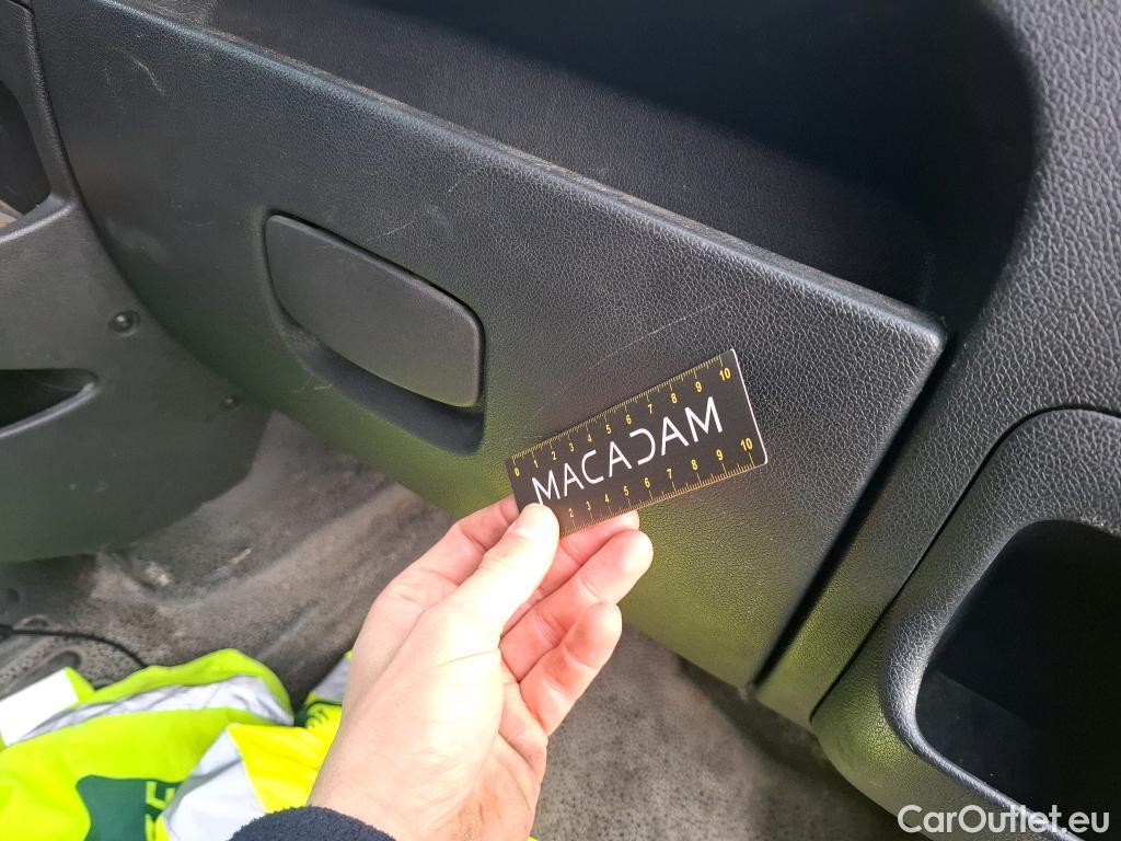  Renault  Master  Fourgon L2H2 3 5 Grand Confort dCi 125CV BVM6 E5 #41