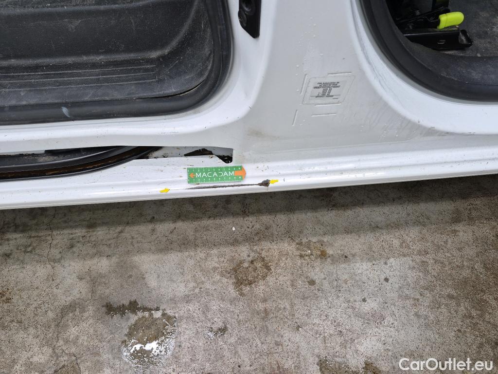  Peugeot  Partner PEUGEOT  / 2018 / 4P / Fourgonnette BHDI 100 S&S STANDARD 1000KG PREMIUM #8