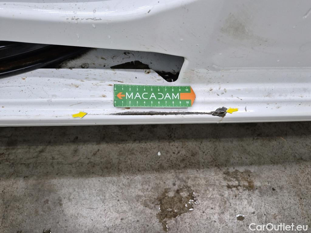  Peugeot  Partner PEUGEOT  / 2018 / 4P / Fourgonnette BHDI 100 S&S STANDARD 1000KG PREMIUM #9