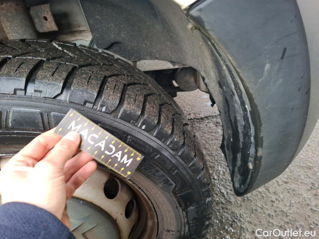  Renault  Master  Fourgon L2H2 3 5 Grand Confort dCi 125CV BVM6 E5 #27