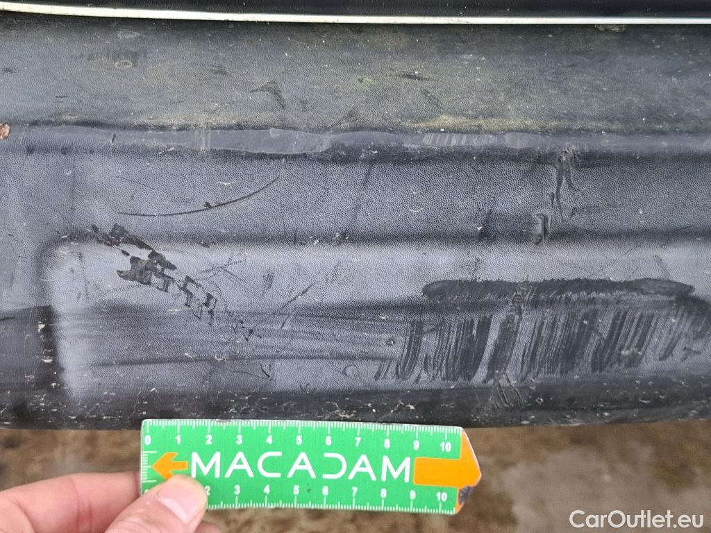  Renault  Master  III Fourgon L2H2 3 5 Grand Confort dCi 125CV BVM6 E5 #52