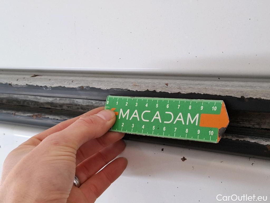  Renault  Master  III Fourgon L2H2 3 5 Grand Confort dCi 125CV BVM6 E5 #45