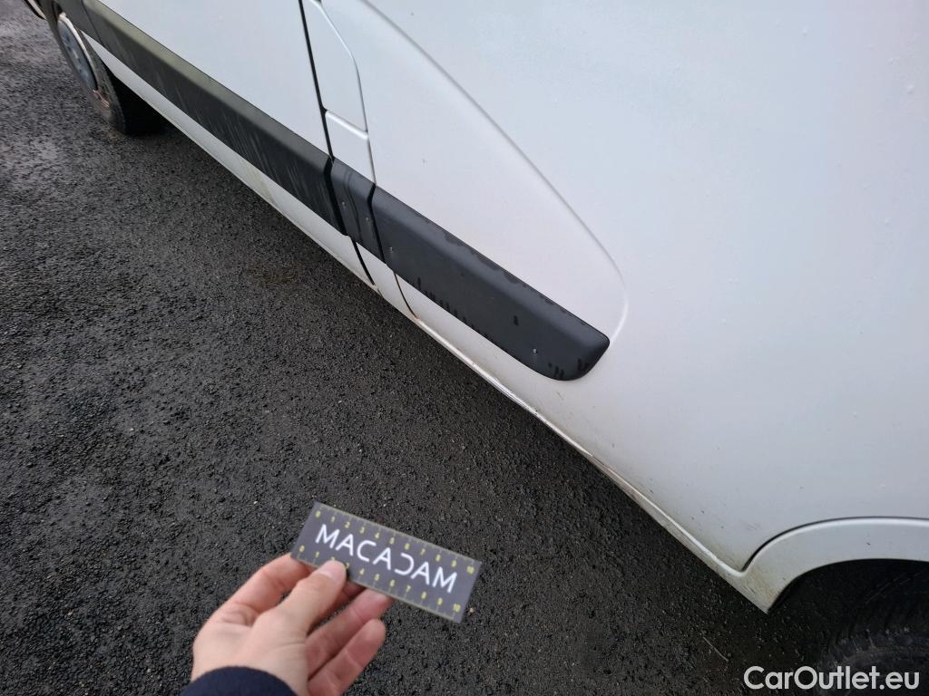  Renault  Master  Fourgon L2H2 3 5 Grand Confort dCi 125CV BVM6 E5 #34