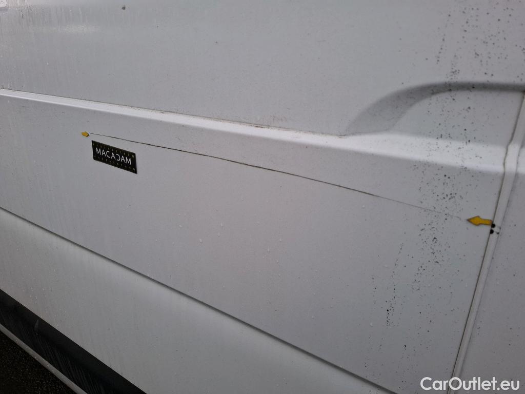  Renault  Master  Fourgon L2H2 3 5 Grand Confort dCi 125CV BVM6 E5 #10