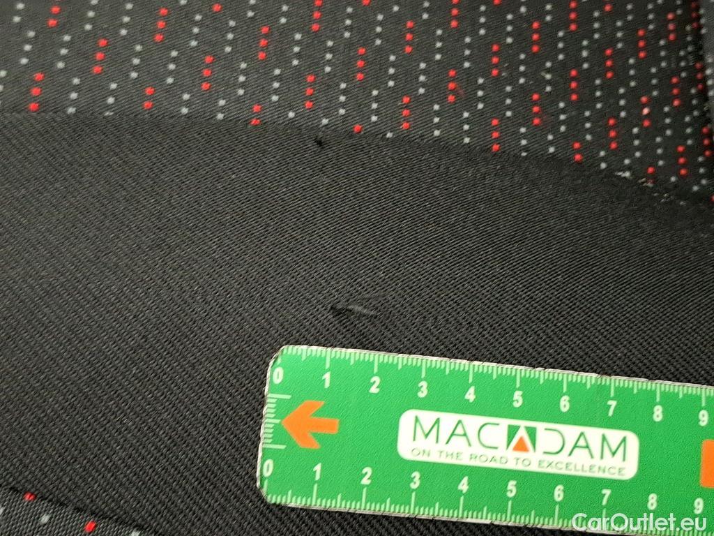  Peugeot  Boxer PEUGEOT  VU 4p Fourgon BLUEHDI 130 PREMIUM 333 L1H1 #100