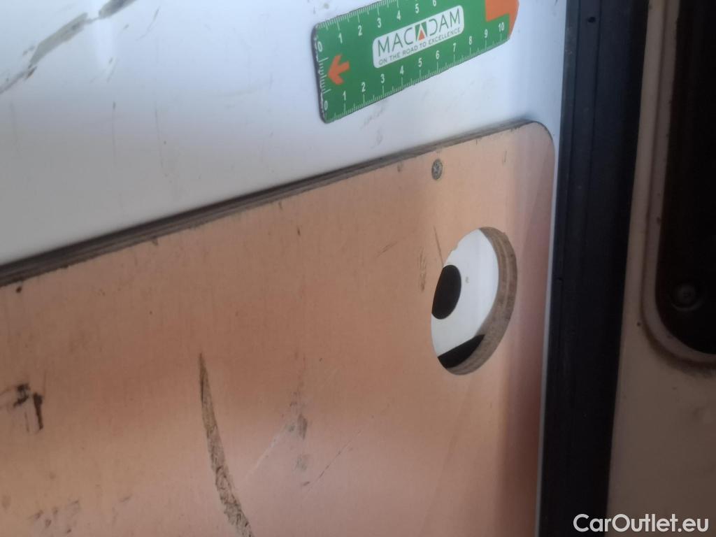  Peugeot  Boxer PEUGEOT  VU 4p Fourgon BLUEHDI 130 PREMIUM 333 L1H1 #86