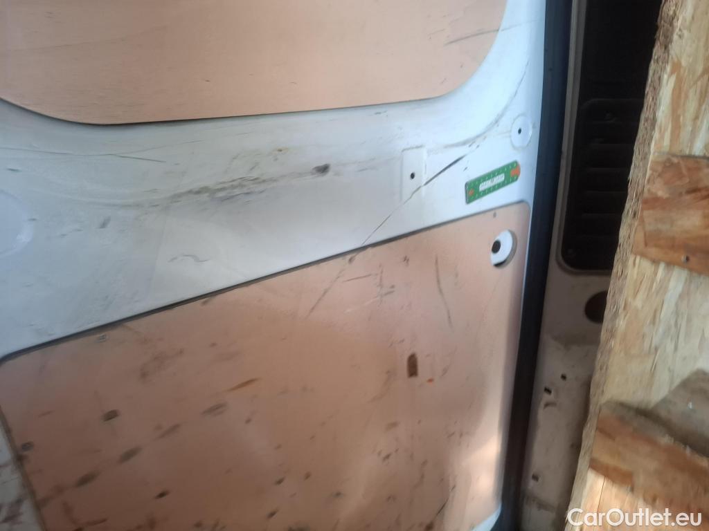  Peugeot  Boxer PEUGEOT  VU 4p Fourgon BLUEHDI 130 PREMIUM 333 L1H1 #87