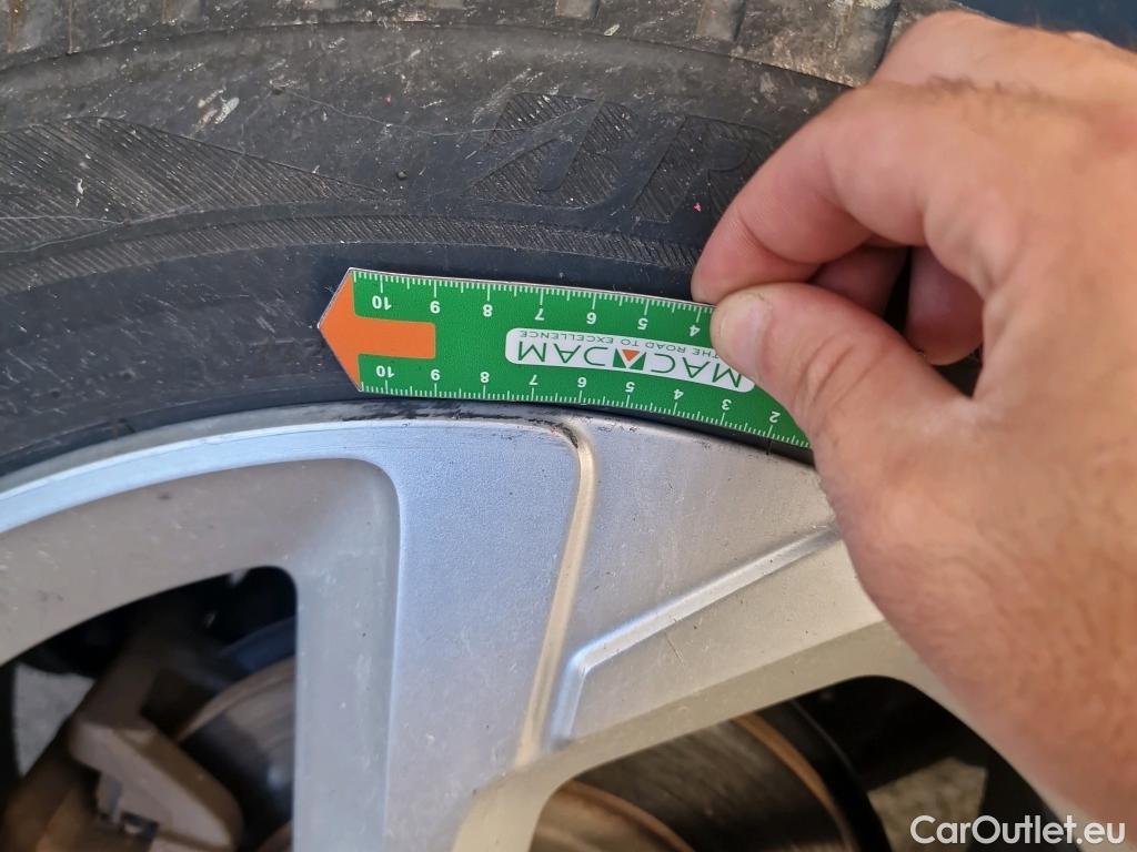  Citroen  C5 CITROEN  Aircross / 2018 / 5P / SUV Hybrid 225 ë-EAT8 Business #39