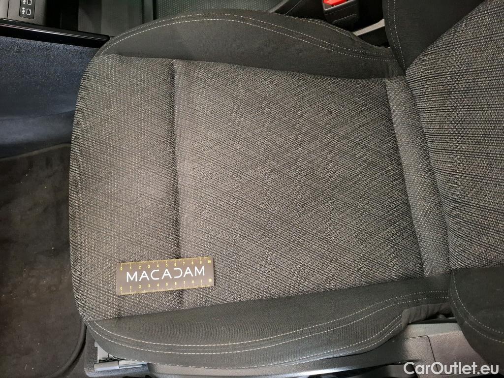  Bmw  X1 BMW  / 2022 / 5P / SUV sDrive18i Business Design DKG7 #18