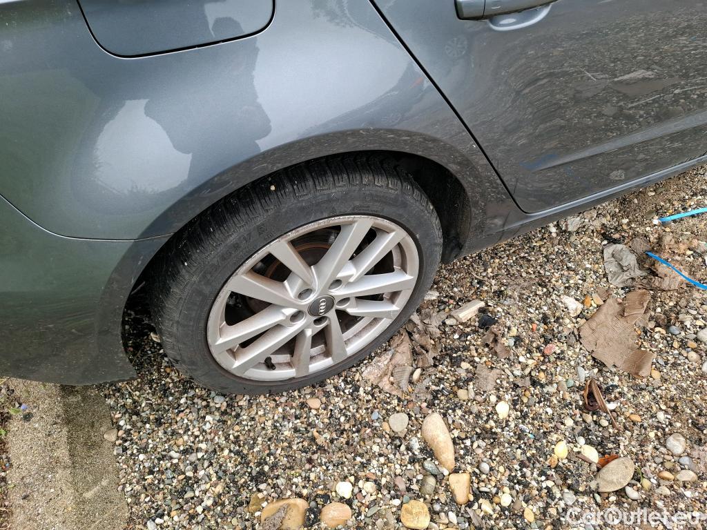  Audi  A3 AUDI  Sportback / 2016 / 5P / Berline 35 TFSI 150 COD S TRONIC BUSINESS LINE #17