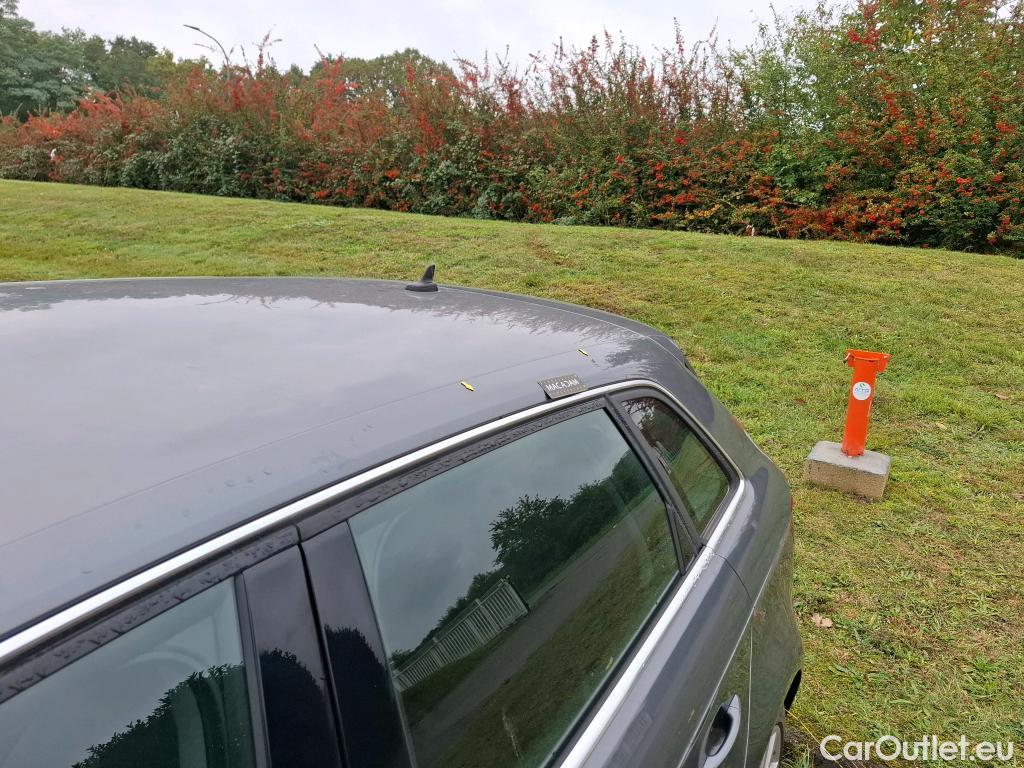  Audi  A3 AUDI  Sportback / 2016 / 5P / Berline 35 TFSI 150 COD S TRONIC BUSINESS LINE #32