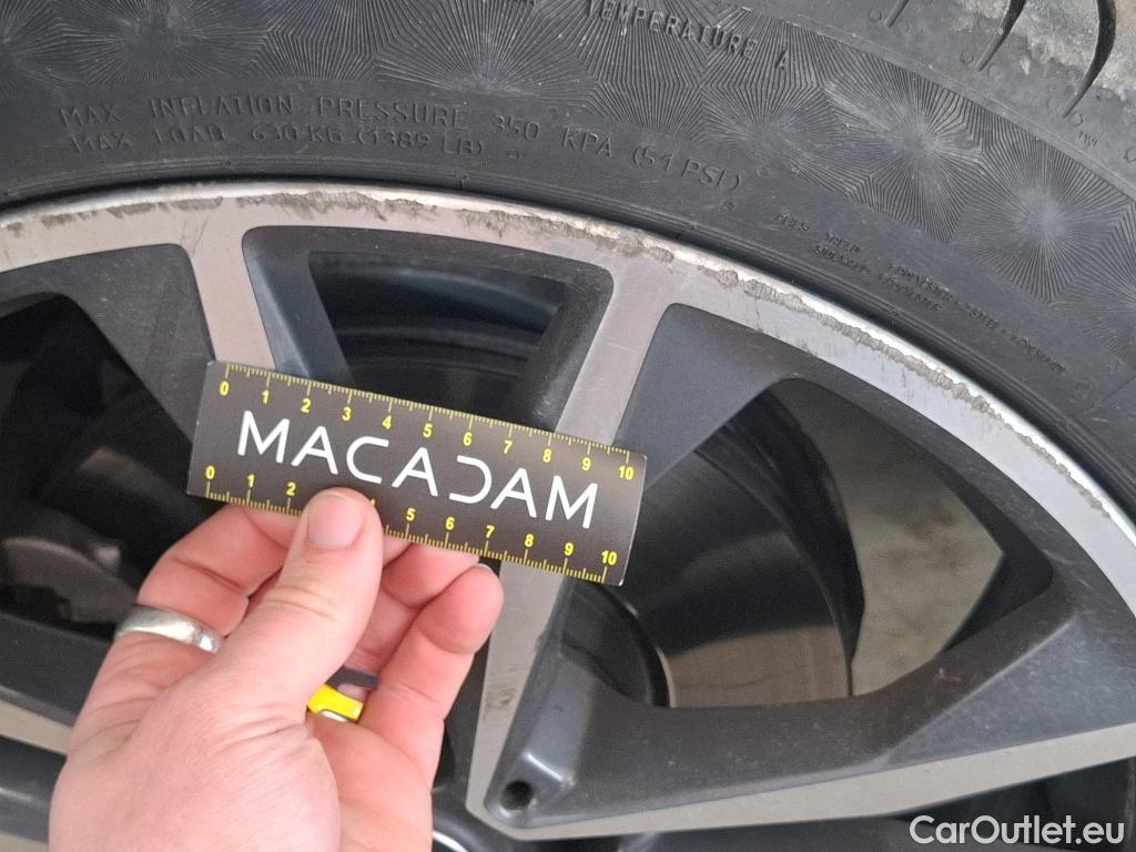  Bmw  X2 Série  sDrive 18i M Sport 1.5 140CV BVA7 E6dT #23