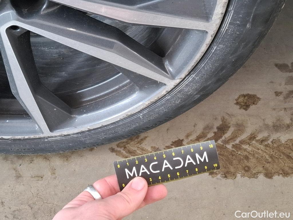  Bmw  X2 Série  sDrive 18i M Sport 1.5 140CV BVA7 E6dT #17