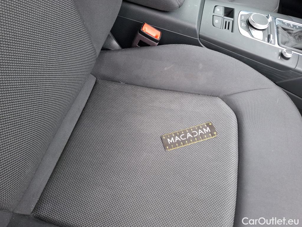  Audi  A3 AUDI  Sportback / 2016 / 5P / Berline 35 TFSI 150 COD S TRONIC BUSINESS LINE #23